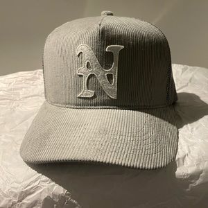 Nahmias Trucker hat 🧢